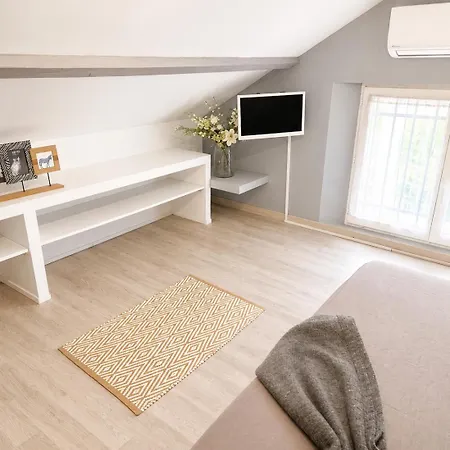 Casa vacanze Petite Maisonnette Avec Accés Piscine