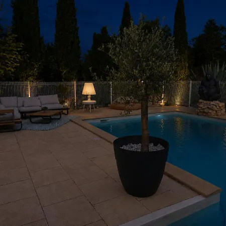 Petite Maisonnette Avec Accés Piscine * Montauban
