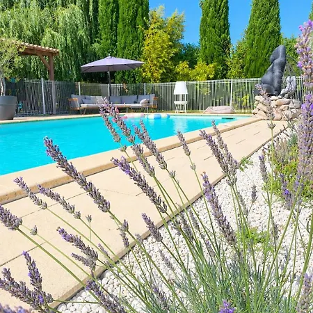 Petite Maisonnette Avec Accés Piscine Montauban